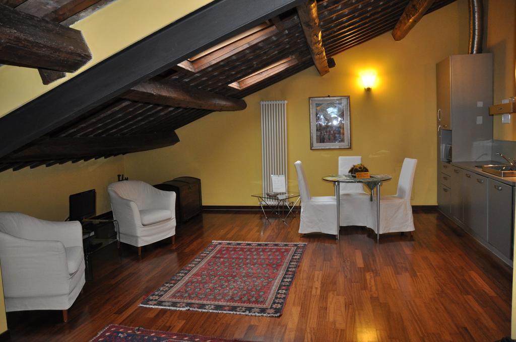 Piazza Nova Guest House Ferrara Room photo