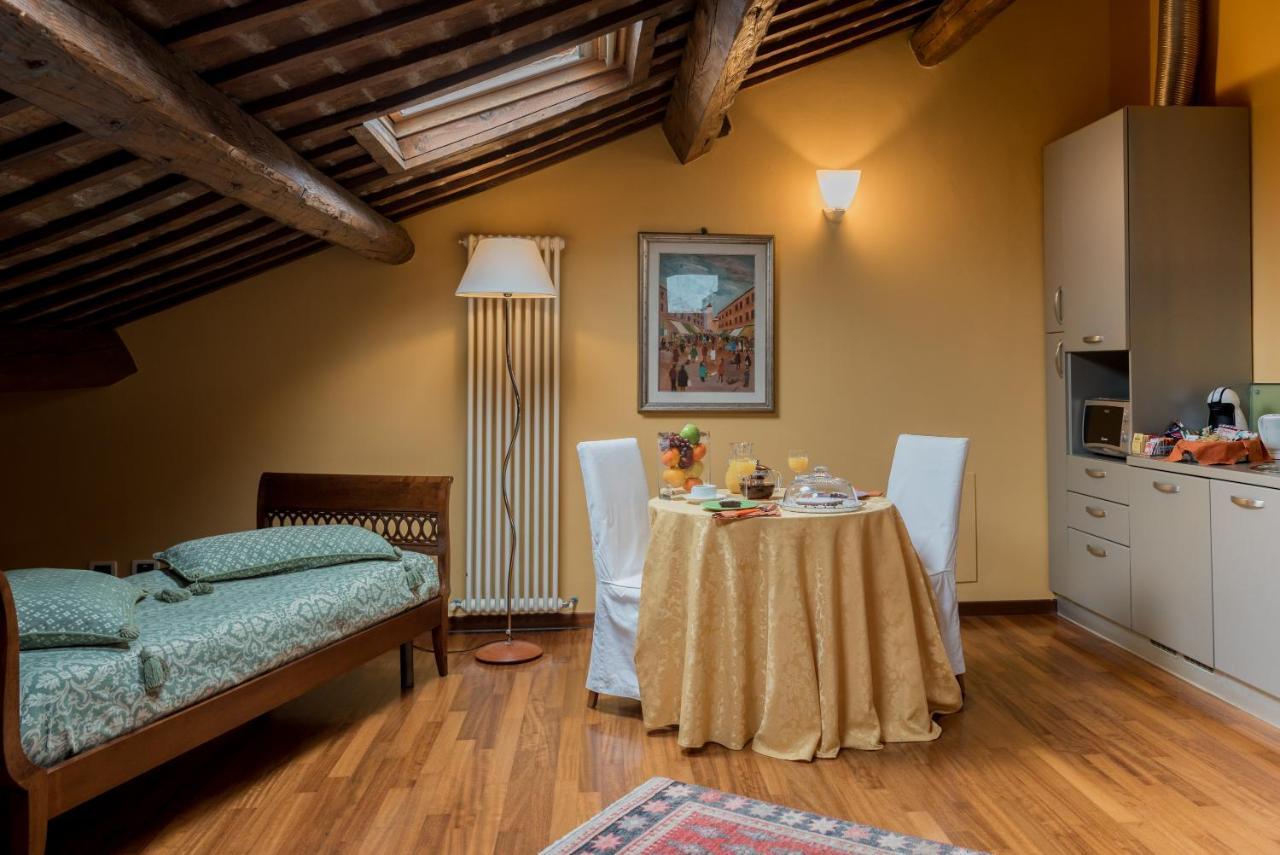 Piazza Nova Guest House Ferrara Exterior photo